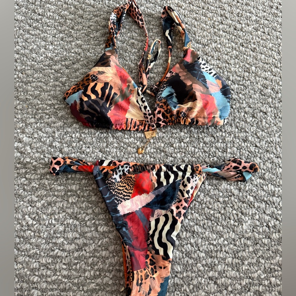 bikini